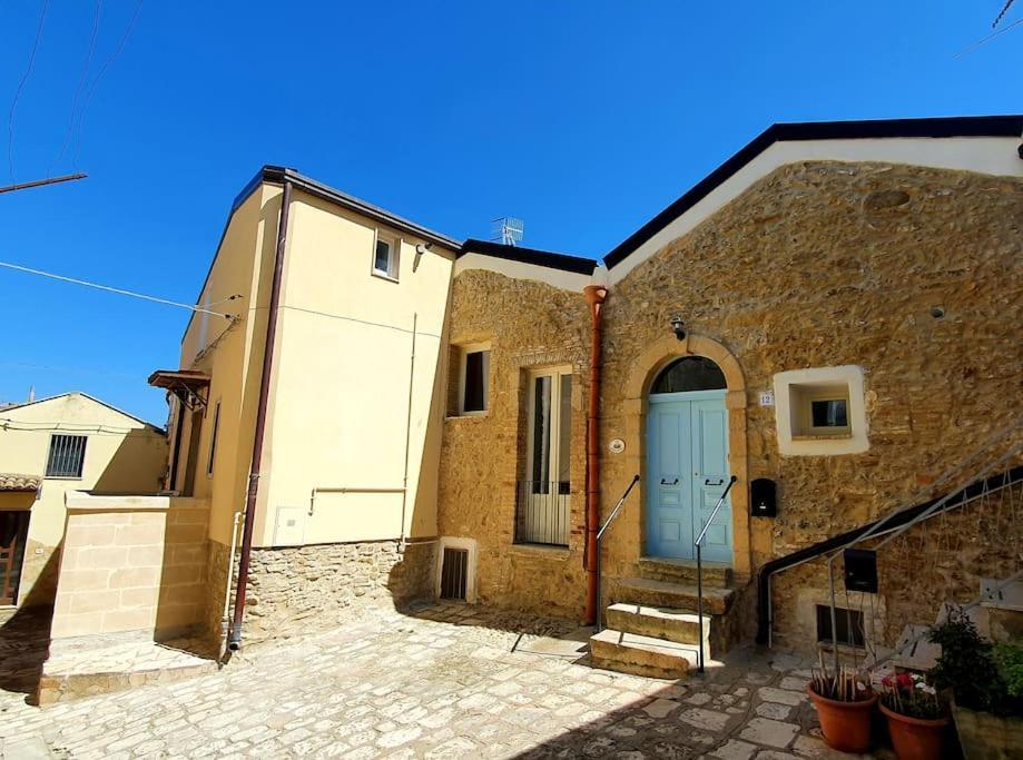 Casa Santa Maria - Beautifully Restored House In Centro Storico Irsina Basilicata Puglia Экстерьер фото